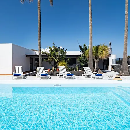 Casa Origen Holiday home Masdache